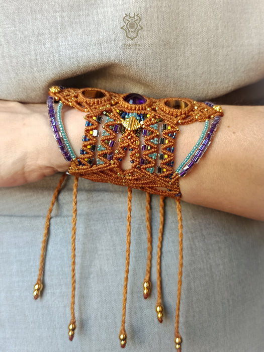 Macrame bohemian bracelet with tiger's eye & amethyst stones, Festival jewelry