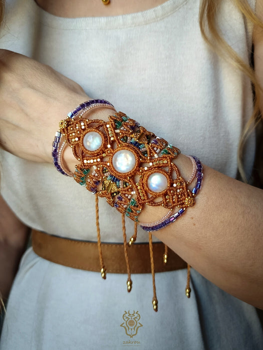 Festival macrame bracelet with Moonstone, Boho hippie macrame cuff