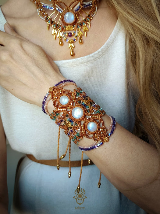 Festival macrame bracelet with Moonstone, Boho hippie macrame cuff