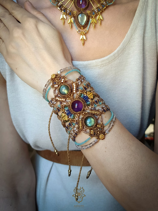 Labradorite & Amethyst macrame cuff bracelet, Boho hippie bracelet