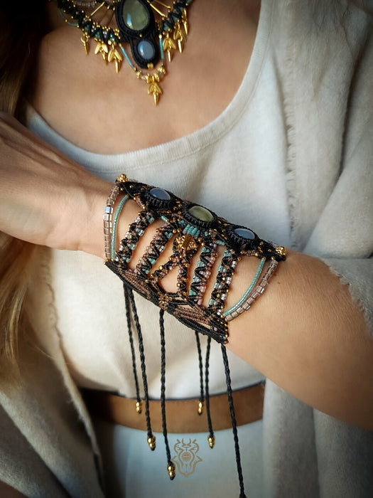 Macrame tribal bracelet with Chalcedony & Prehnite, Bohemian chic macrame bracelet