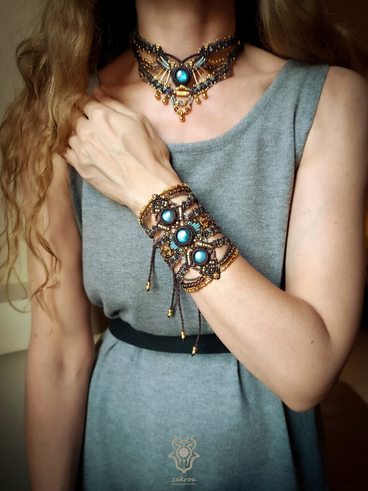 Labradorite macrame bracelet with smoky Quartz beads, Festival cuff tribal style