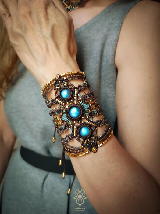 Labradorite macrame bracelet with smoky Quartz beads, Festival cuff tribal style