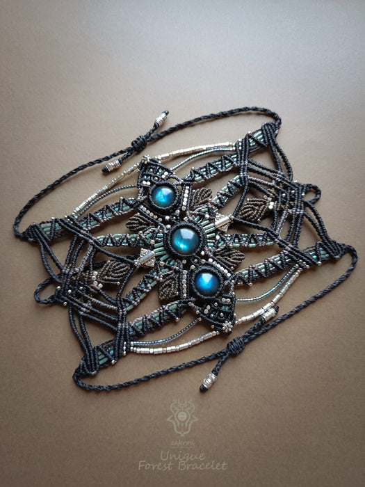 Labradorite boho macrame bracelet with silver details, Unique forest cuff