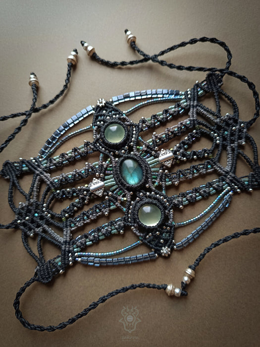 New Labradorite & Prehnite macrame bracelet, Festival cuff tribal style