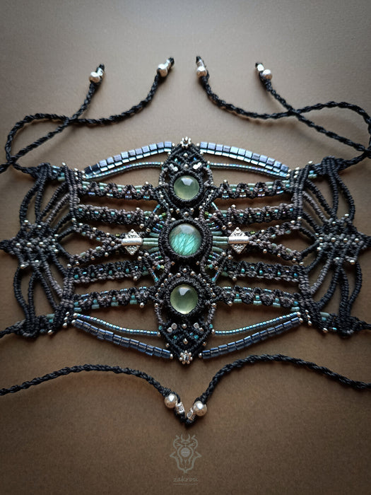 Labradorite & Prehnite macrame bracelet, Tribal beaded cuff