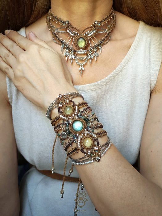 Labradorite & Prehnite macrame cuff bracelet, Beaded macrame jewellery