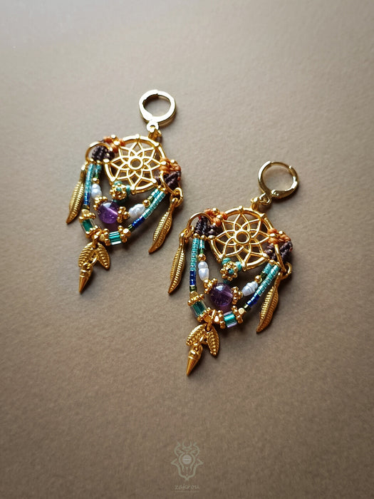 Dreamcatcher macrame earrings with Amethyst & cultured pearls, Bohemian earrings