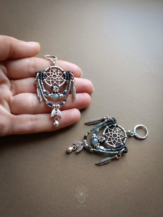 Bohemian earrings with Labradorite pearl & silver details, Dreamcatcher earrings