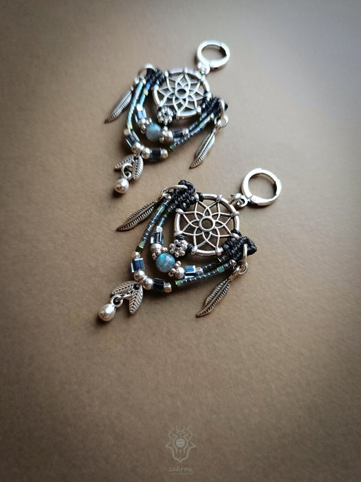 Bohemian earrings with Labradorite pearl & silver details, Dreamcatcher earrings