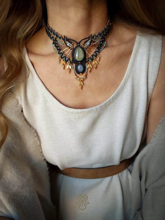 Prehnite & Chalcedony macrame tribal necklace, Ethnic macrame party choker