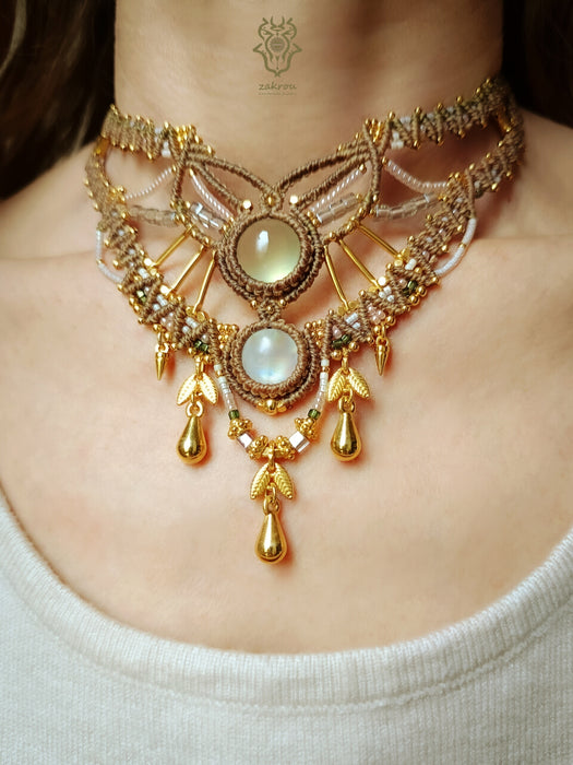 Boho hippie macrame choker necklace with Moonstone & Prehnite, Elegant party jewel