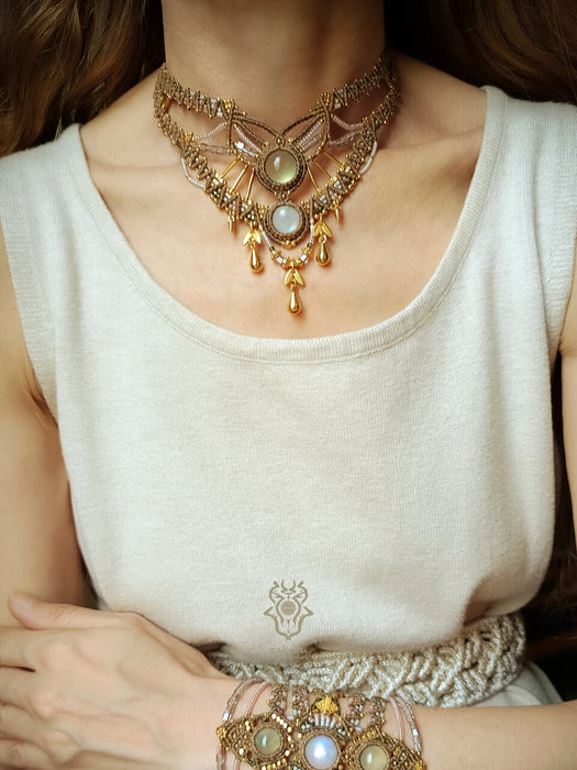 Boho hippie macrame choker necklace with Moonstone & Prehnite, Elegant party jewel