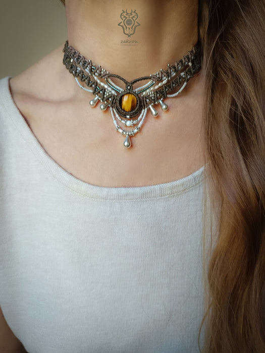 New macrame bohemian chic necklace with Tiger's eye & pearls, Elegant party choker