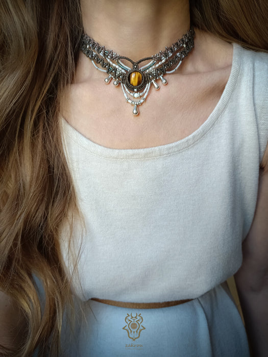 New macrame bohemian chic necklace with Tiger's eye & pearls, Elegant party choker