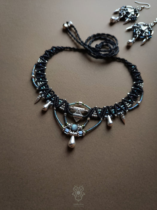 New bohemian chic choker necklace, Small native necklace with drops