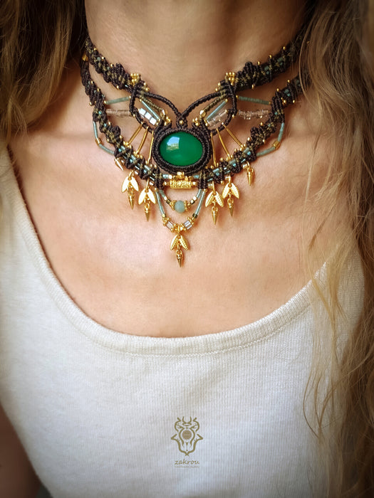 New Bohemian chic macrame necklace, Emerald Agate festival-choker necklace
